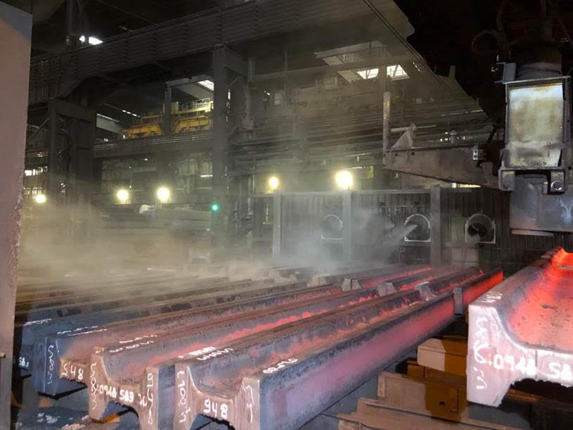 Système de brumisation haute pression pour refroidir l'acier au laminoir Arcelor Mittal Differdange